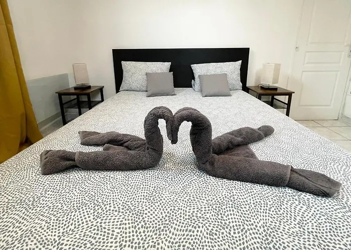 Joli Spacieux A 3 Min A Pied De La Διαμέρισμα *